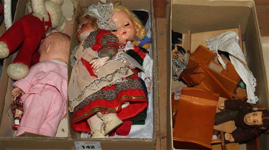 1950s Pedigree pull-along donkey & trap, Schuco-type monkey, a bear & quantity 1950s dolls house furniture, pipe cleaner dolls etc